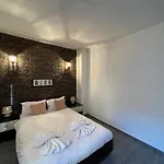 Tower Old ブカレスト