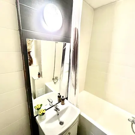 Tower Old Апартаменты Бухарест