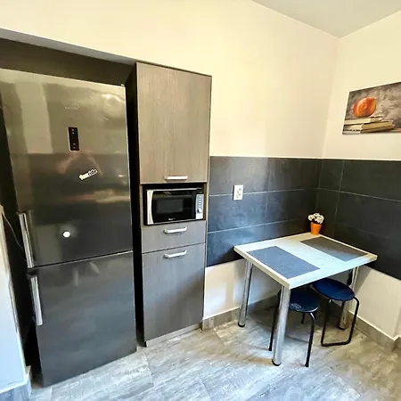 Apartment Tower Old *