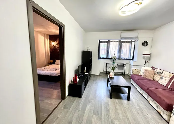 Tower Old Апартаменты Бухарест